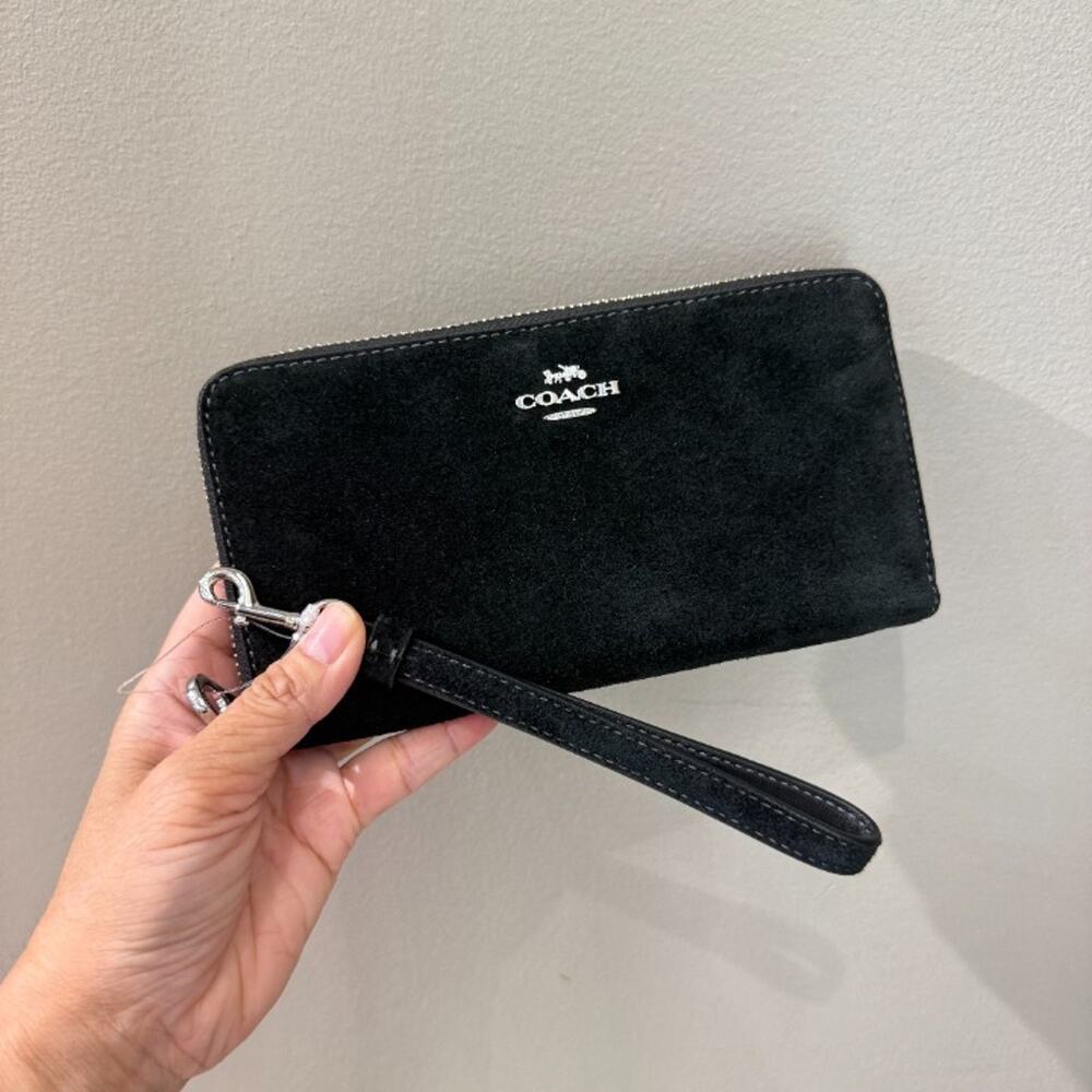 NEW‼️Coach Long Zip Around Wallet CFX17 suede/Silver/Black $175